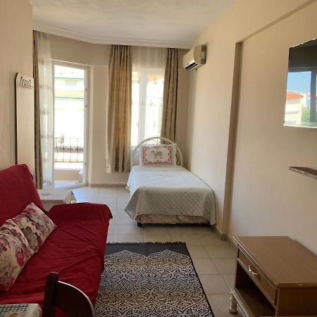 Cizmeci Apart Hotel Çeşme Kültér fotó